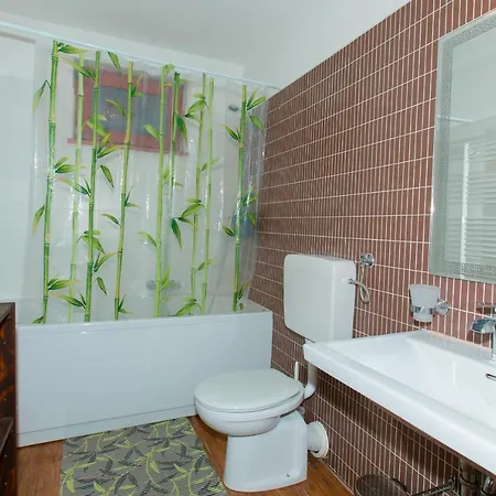 Apartment Thirsty River